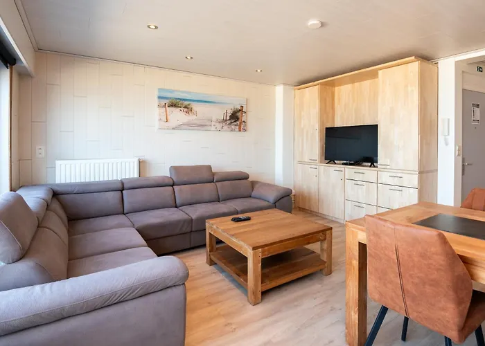 Nice Apartment With Suberb Sea Views